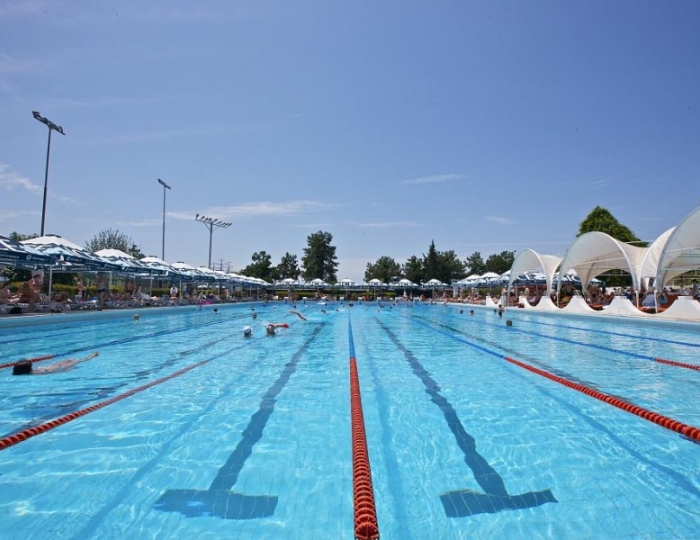 Открытый бассейн - Гранд отель «Жемчужина»