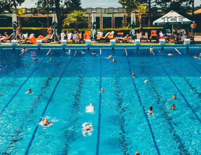 Открытый бассейн - Гранд отель «Жемчужина»